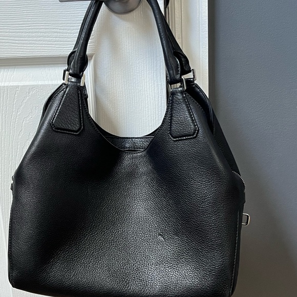 Black Michael Kors purse - Picture 2 of 6